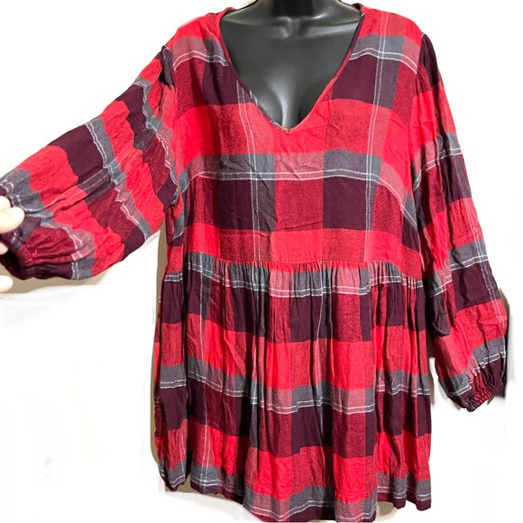 🦋LANE BRYANT Red Babydoll Flannel Top🦋 - Picture 3 of 12